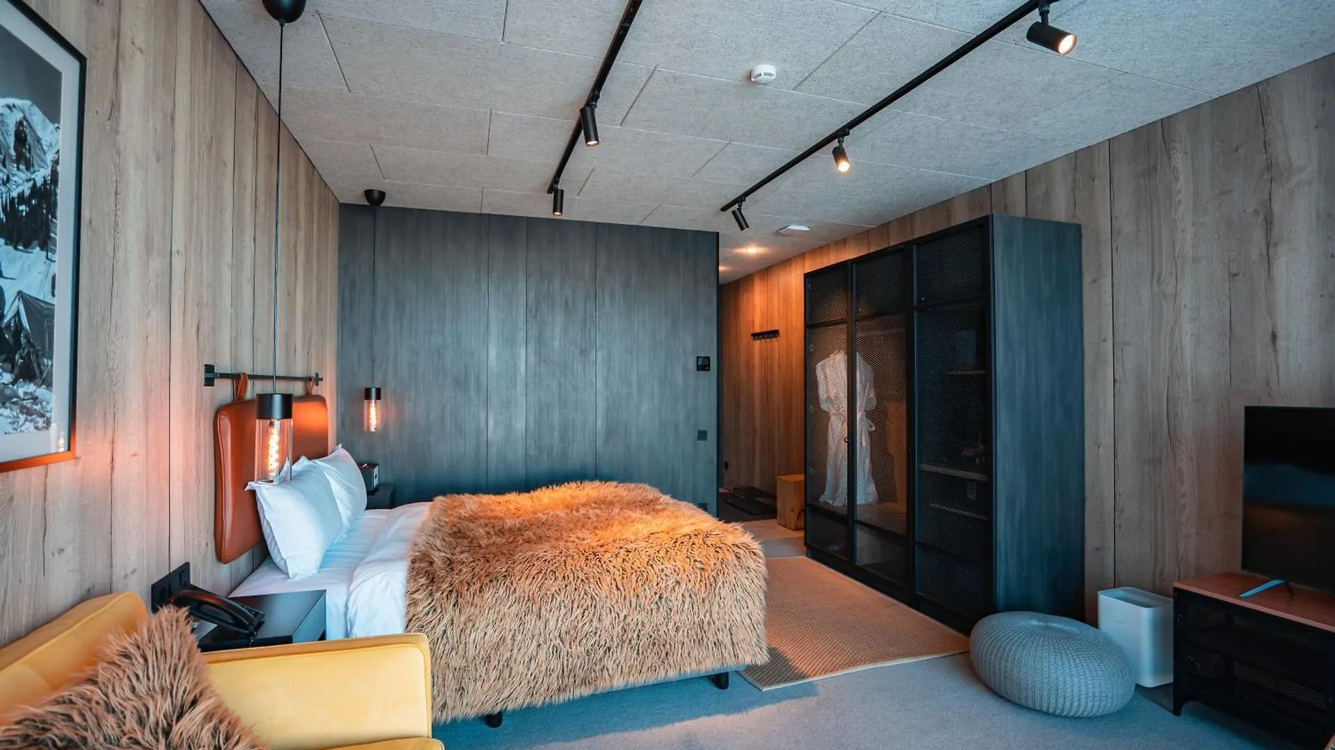 Hotel Tenir Eco Hotel, Shymbulak Mountain Resort Almaty Kazakhstan